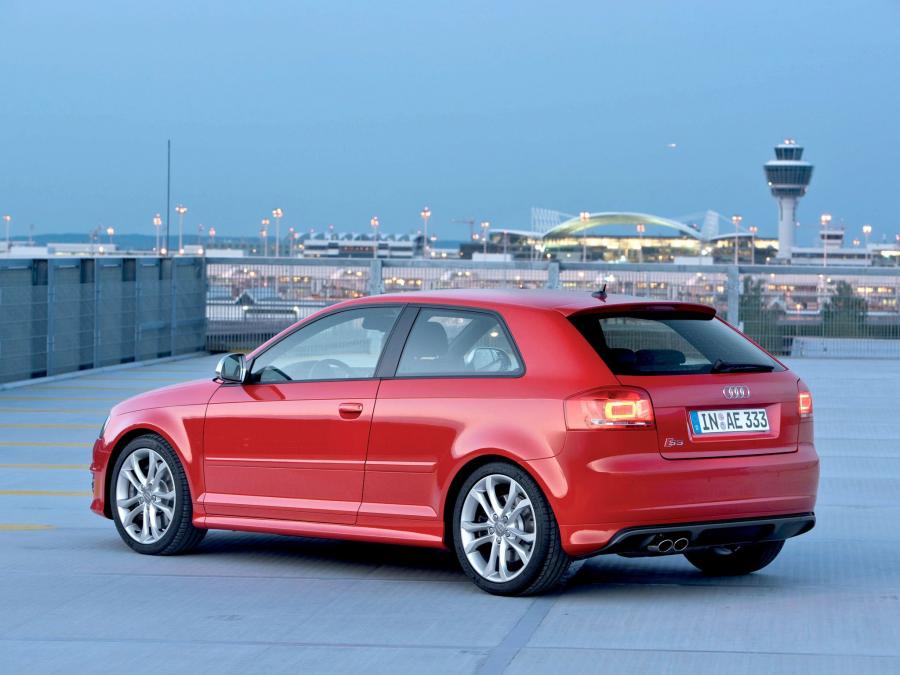  Audi S3 (8P) 2008 года  (WW) (фото 15 из 15)